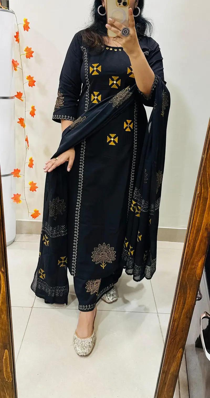 Black Printed Kurta Set with Matching Dupatta