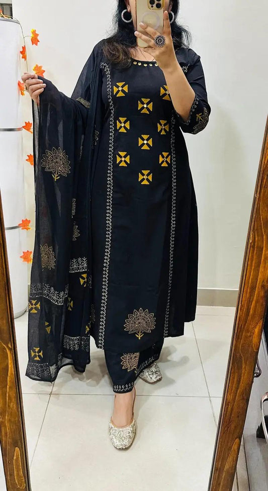 Black Printed Kurta Set with Matching Dupatta