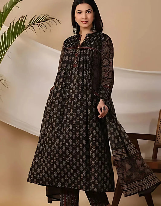 Ebony Floral Block Print Kurta Set